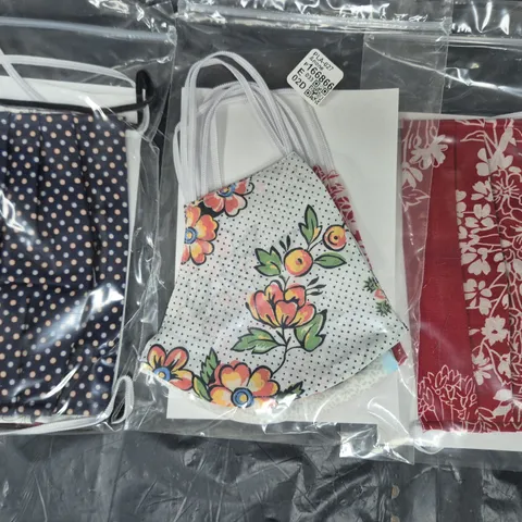 BOX OF APPROXIMATELY 150 ASSORTED UNBRANDED FACE COVERINGS AND MASKS IN VARIOUS STYLES AND COLOURS
