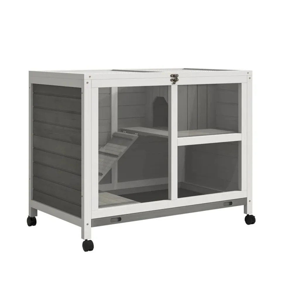 BOXED MATTSON RABBIT HUTCH WITH RAMP (1 BOX)