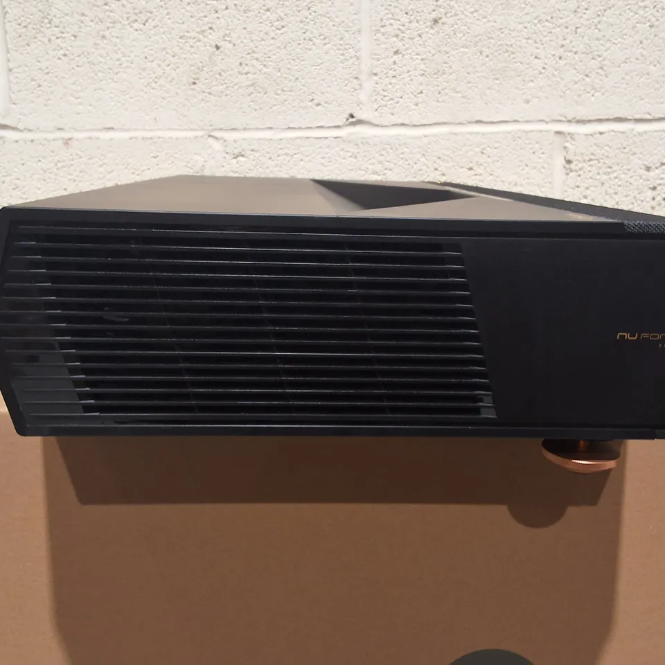 SONY OPTOMA VIDEO PROJECTOR IN BLACK - VPL-HW45