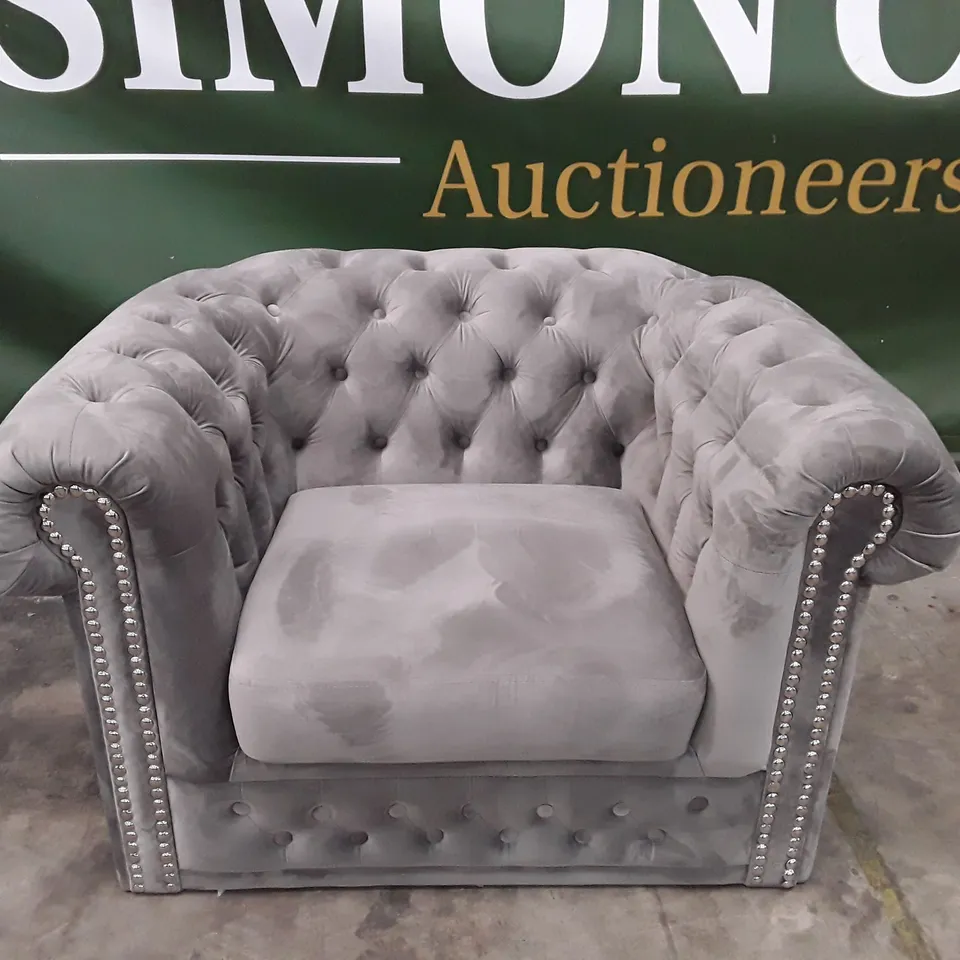 QUALITY DESIGNER ARMCHAIR - GREY FABRIC