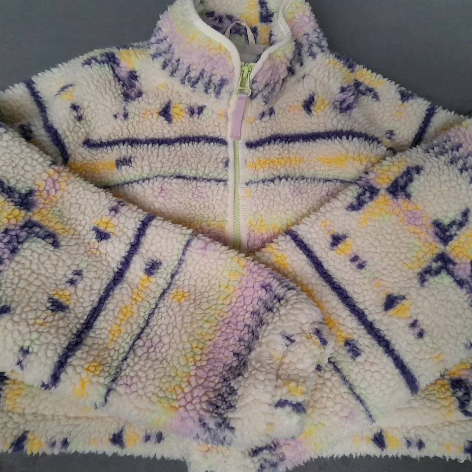 PULL & BEAR CROPPED PRINTED TEDDY JACKET IN YELLOW/MULTI SIZE S