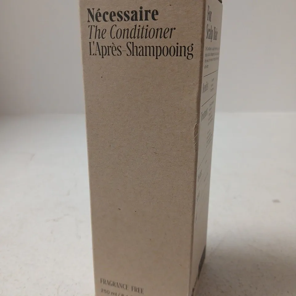 BOXED NECESSAIRE THE CONDITIONER 250ML