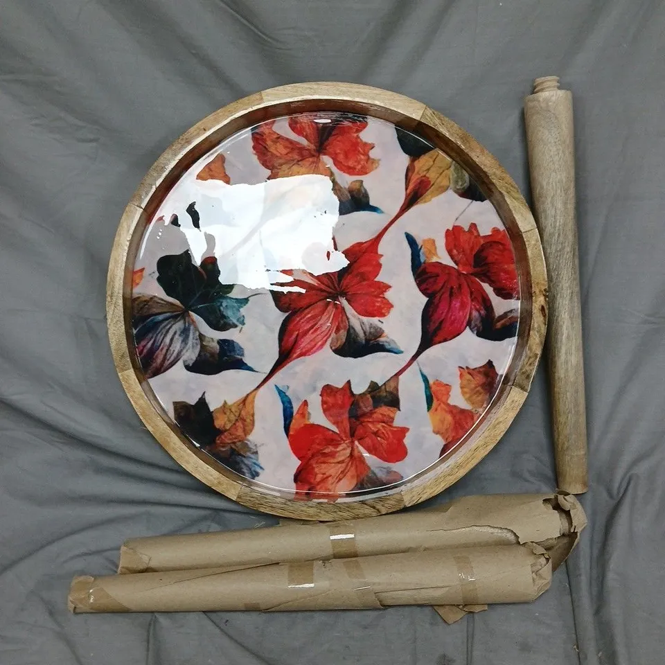 FLORAL PATTERN WOODEN 3 LEG MINI TABLE