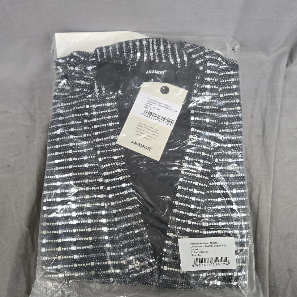 ANAMOR SEQUINED SOFT JACKET - XL