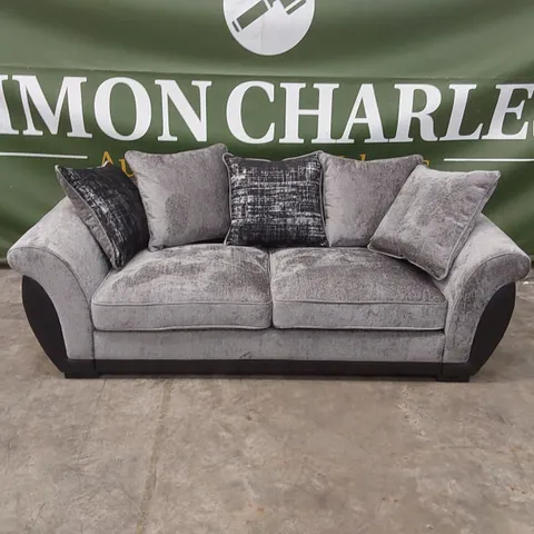 QUALITY BAGGED LANA 3 SEATER CHENILLE VELVET SOFA - GREY
