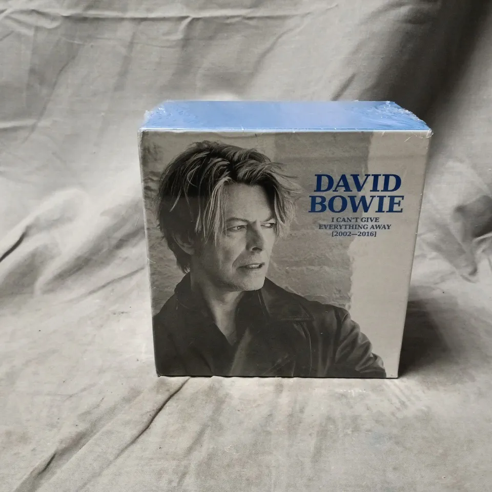SEALED DAVID BOWIE I CAN'T GIVE EVERYTHING AWAY BOX SET (2002-2016) CD COLLECTION