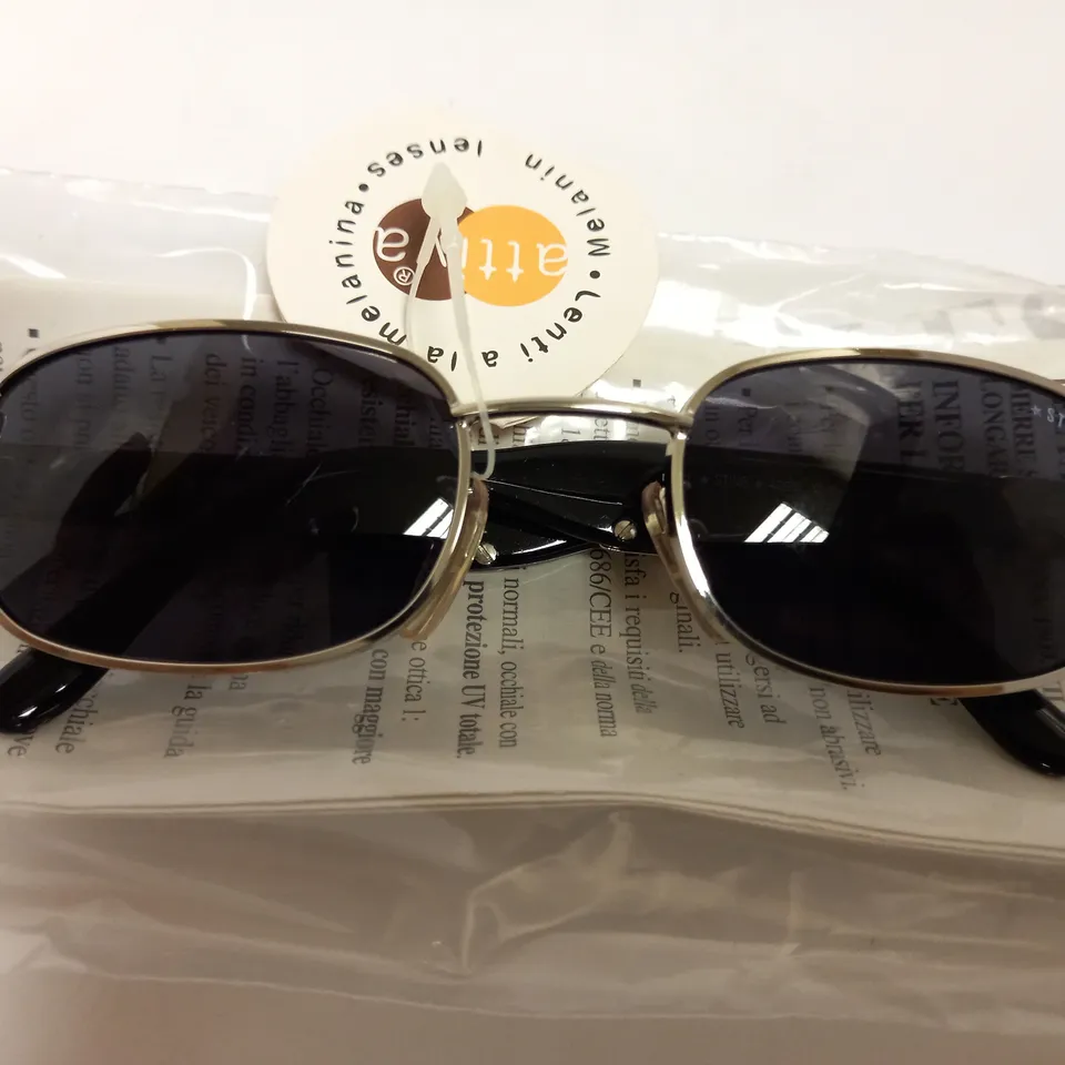 APPROXIMATELY 10 DIERRE STING SUNGLASSES - BOXED