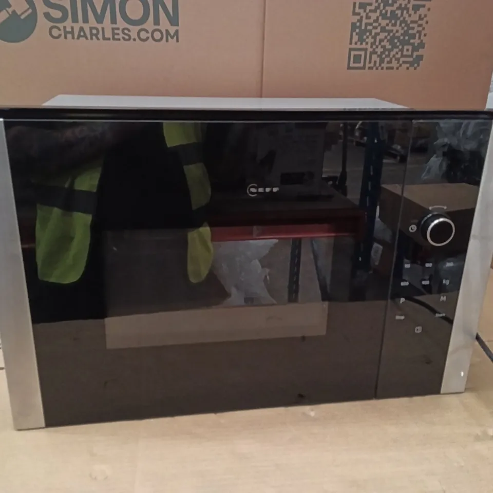 BOXED NEFF BUILT IN MICROWAVE HLAWD53N0B