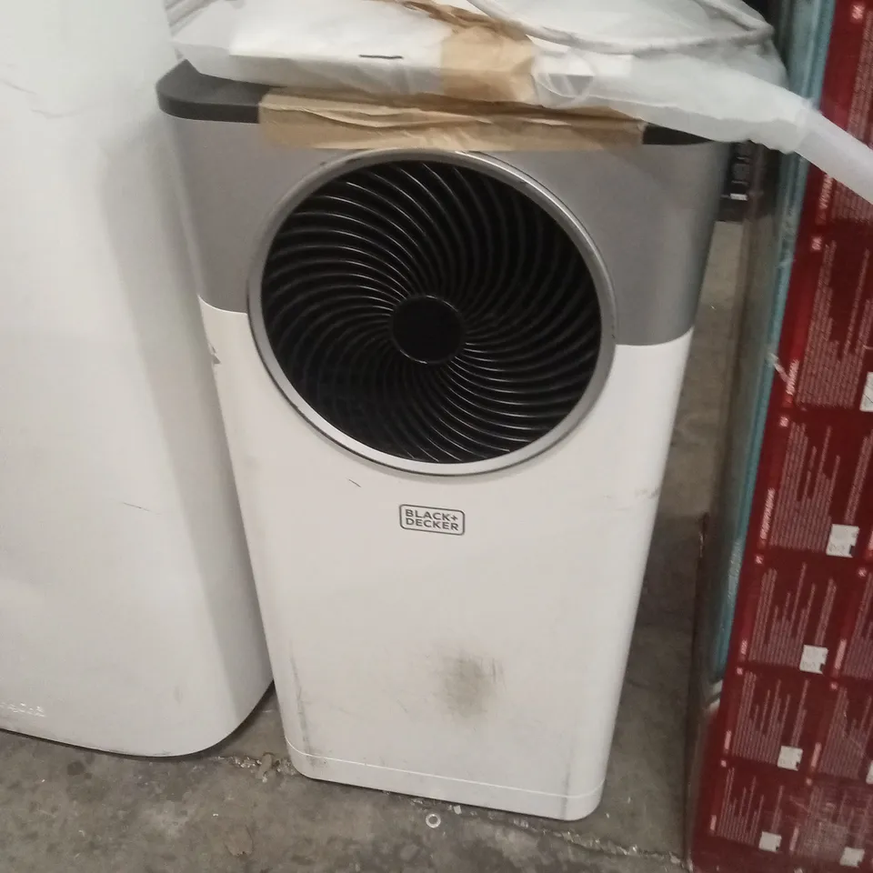 BLACK + DECKER 12,000 BTU SMART 3-IN-1 AIR CONDITIONER, DEHUMIDIFIER & FAN, WHITE RRP £399