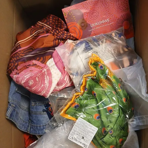 APPROXIMATELY 25 ASSORTED CLOTHING PRODUCTS IN VARIOUS STYLES & SIZES
