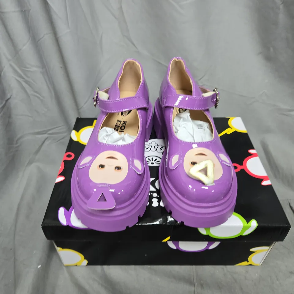 BOXED PAIR OF KOI TINKY WINKY TELETUBBIES KIDZ MARY JANES IN PURPLE - SIZE UK13K