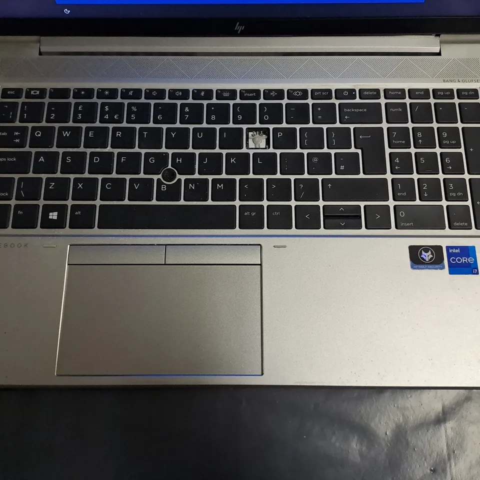 UNBOXED HP ELITEBOOK 850 G8 INTEL CORE I7 LAPTOP IN SILVER