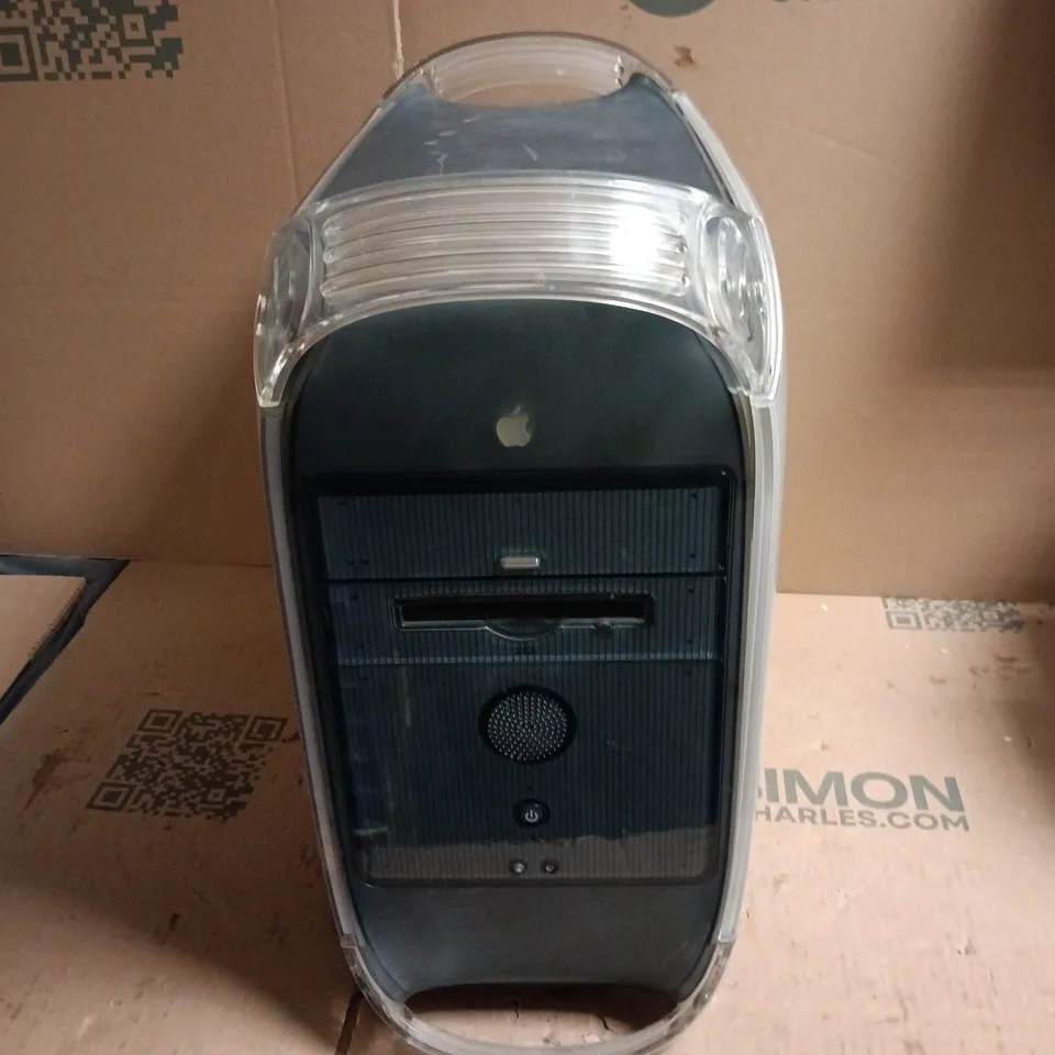 APPLE POWER MAC G4 DESKTOP