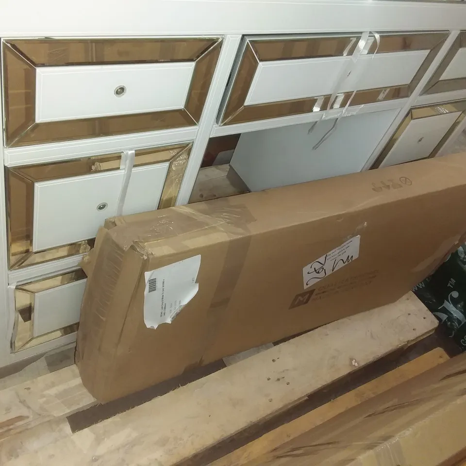 BOXED LEAH GREY&WHITE TV UNIT W1996 X H460 X D400 MM (2 BOXES)