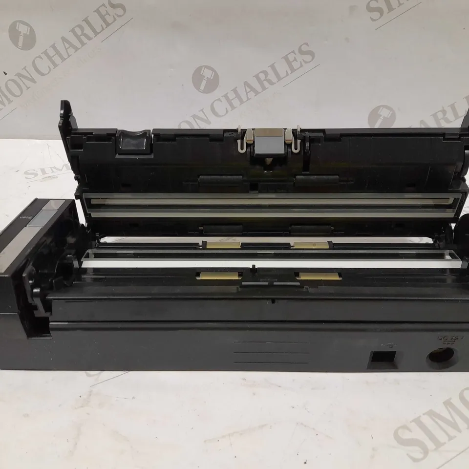 SCANSNAP S1300I LED MOBLIE SCANNER