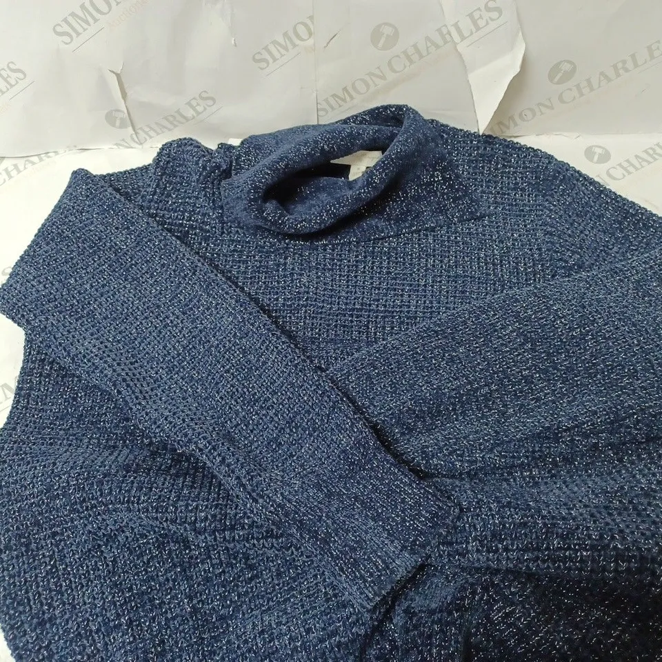 APPROXIMATELY 10 CLOTHING ITEMS INCLUDING: JEAN JACKET BY GREAT PLAINS AND JUMPERS BY DANNII MINOGUE (ALL IN DIFFERENT SIZES)