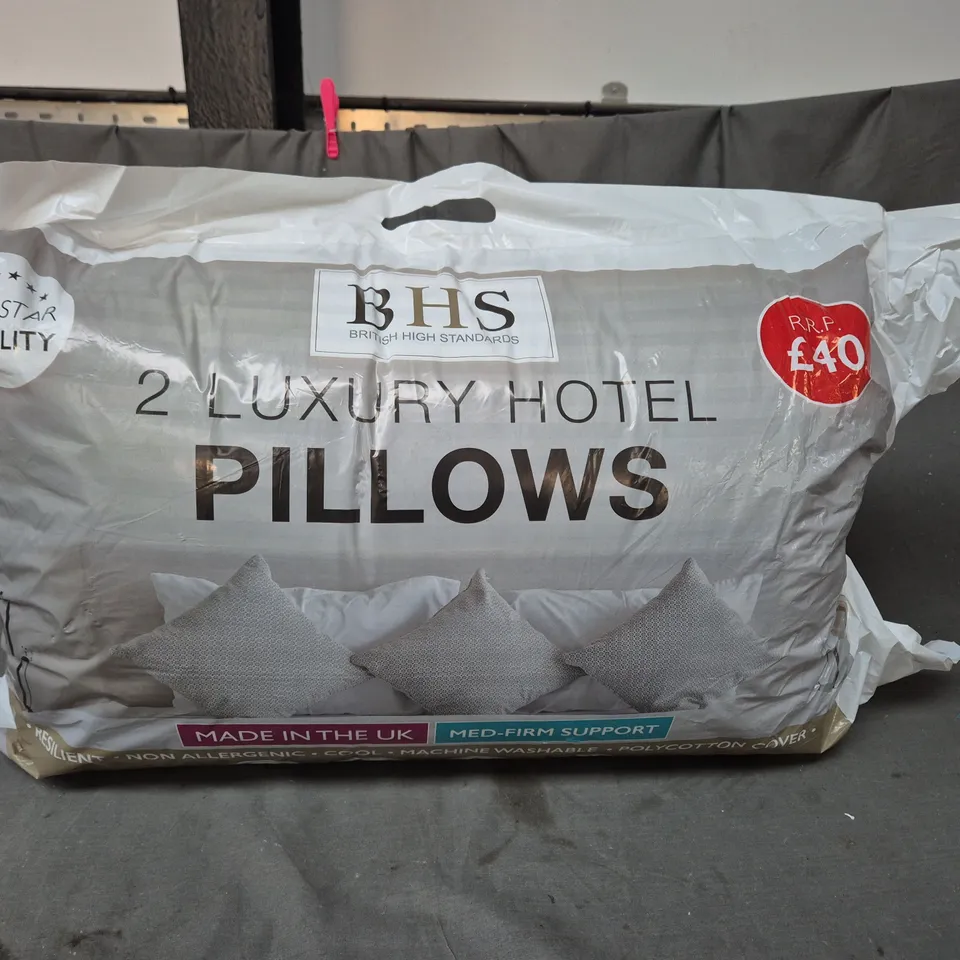 BHS 2 LUXURY HOTEL PILLOWS