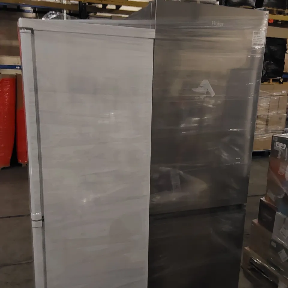 HAIER FREESTANDING FRIDGE FREEZER SILVER AND CANDY CHCS 517FWWDK FREESTANDING AMERICAN FRIDGE FREEZER