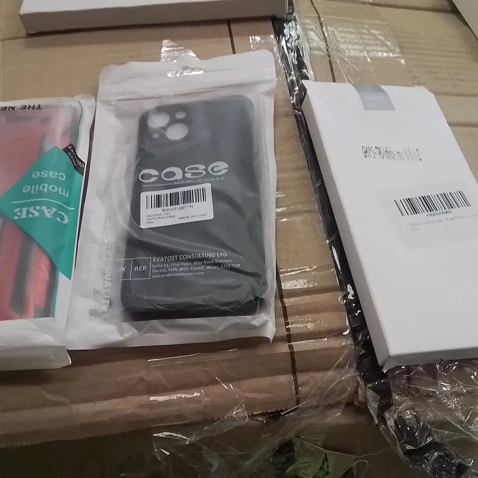 PALLET TO CONTAIN A LARGE QUANTITY OF PHONE CASES AND SCREEN PROTECTORS