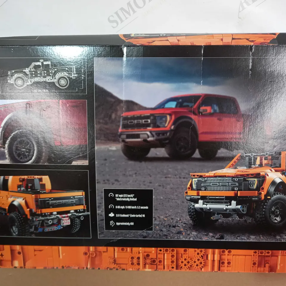 LEGO TECHNIC FORD F-150 RAPTOR BUILDING SET 42126 RRP £129.99