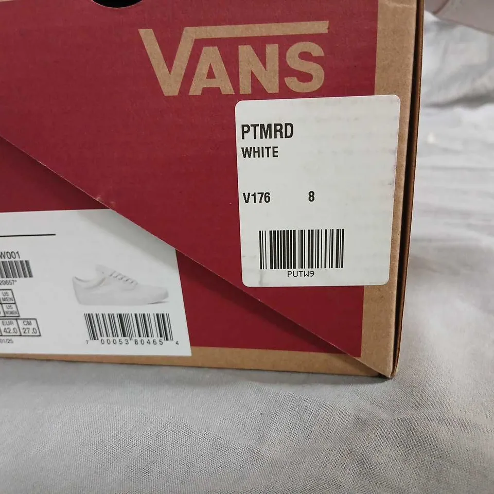 VANS OLD SKOOL WHITE SNEAKERS – UK 8 (US 9, EU 42)