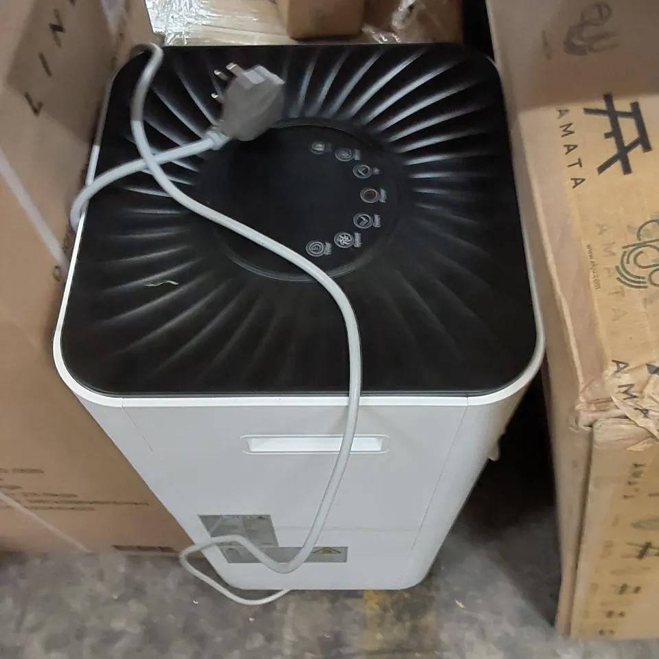 BLACK AND DECKER AIR CONDITIONER UNIT, BXAC40023PB