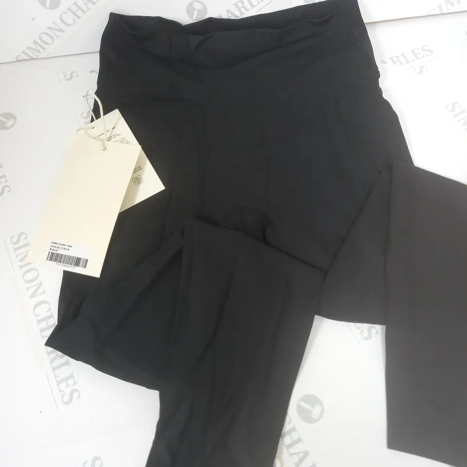 ADANOLA ULTIMATE LEGGINGS IN BLACK - M