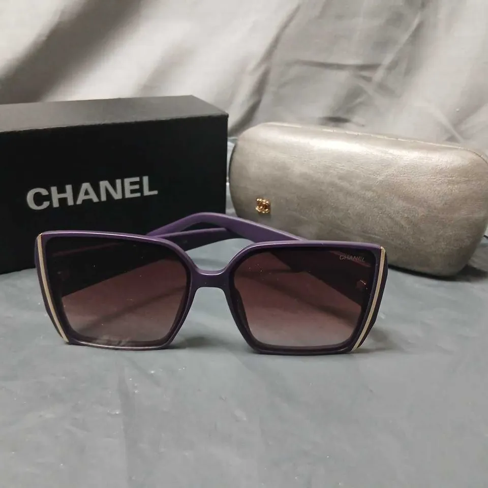 CHANEL PURPLE QUILTED SUNGLASSES WITH GOLD CC LOGO