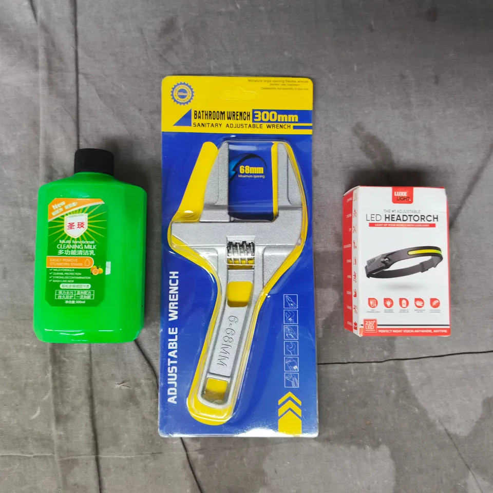 APPROXIMATELY 10 ASSORTED HOUSEHOLD ITEMS TO INCLUDE HEADTORCH, ADJUSTABLE WRENCH, ETC
