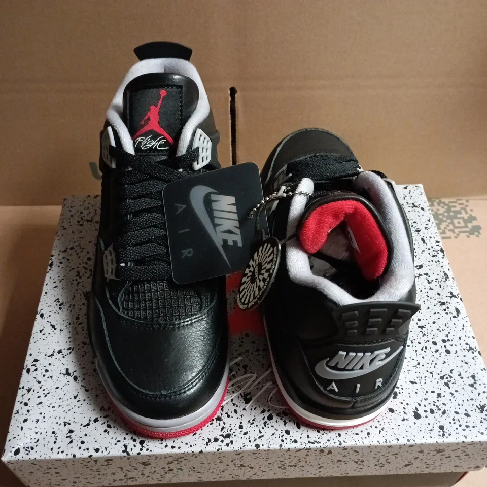 NIKE AIR JORDAN 4 RETRO BLACK/FIRE RED-CEMENT GREY – UK 5.5