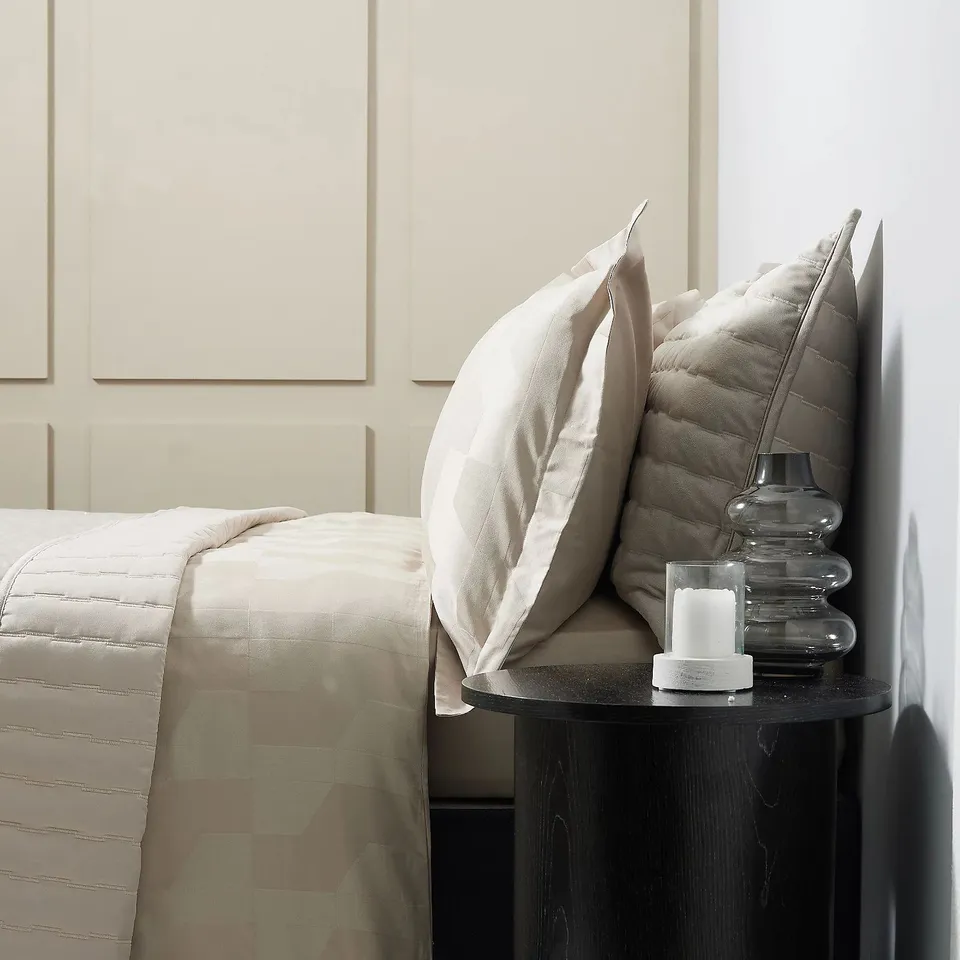 K BY KELLY HOPPEN 7 PIECE BEDDING COLLECTION INC BEDSPREAD AND SHAMS - TAUPE DOUBLE