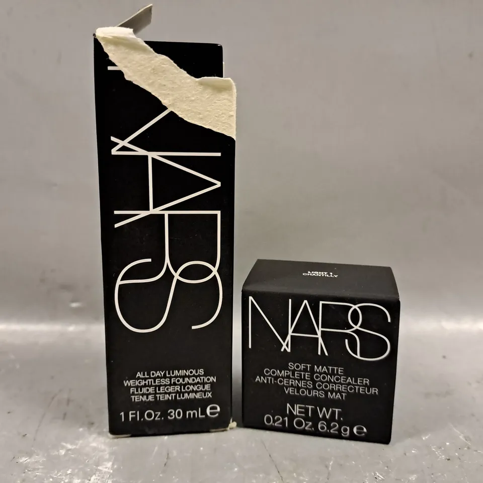 2 NARS PRODUCTS TO INCLUDE ALL DAY LUMINOUS WEIGHTLESS FOUNDATION 30ML #LIGHT 5 FIJI & SOFT MATTE COMPLETE CONCEALER 6.2G #LIGHT 1 CHANTILLY 