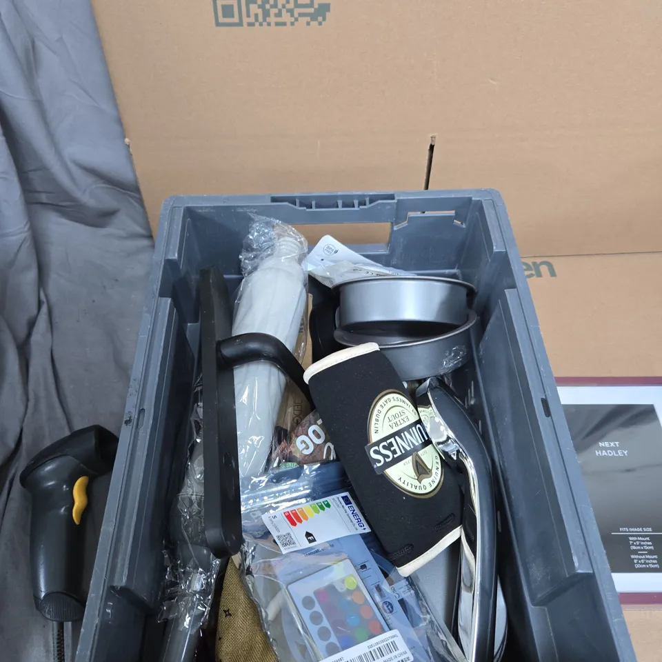 TOTE OF APPROXIMATELY 15 ASSORTED ITEMS TO INCLUDE: NEXT PHOTO FRAME