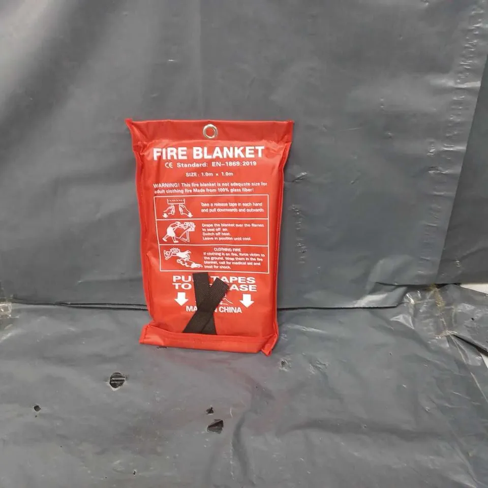 SAFETY FIRE BLANKET