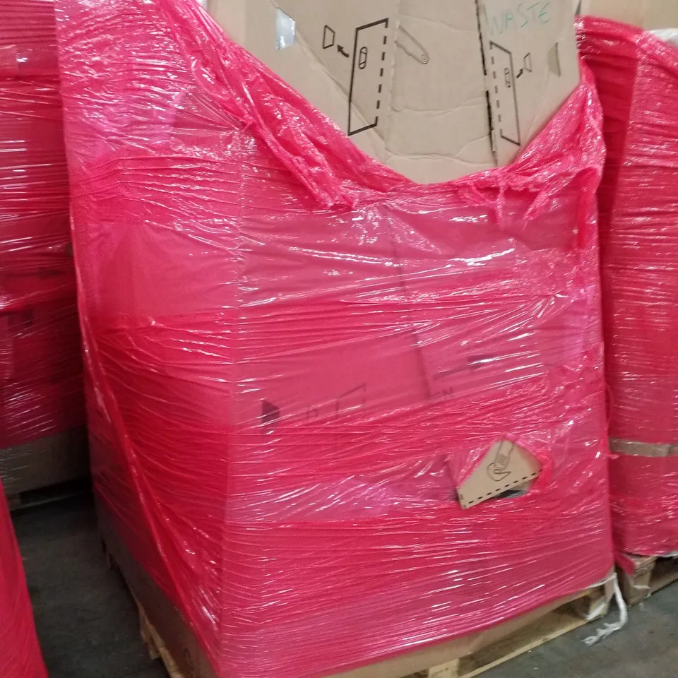 PALLET OF ASSORTED PRODUCTS INCLUDING TOILET SEAT, PET CARRIER, PLUNGER, FLOOR MAT, RETRACTABLE BABY GATE, KNIFE BLOCK