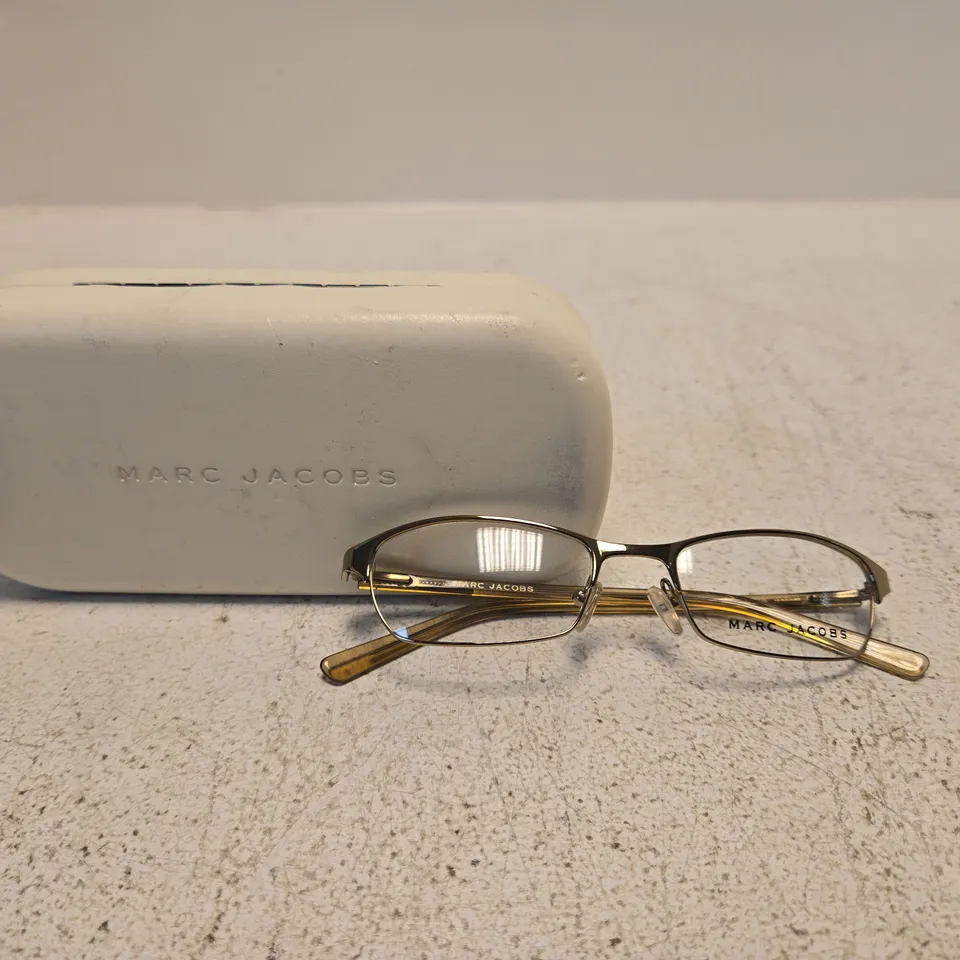 MARC JACOBS EYEGLASSES WITH CASE