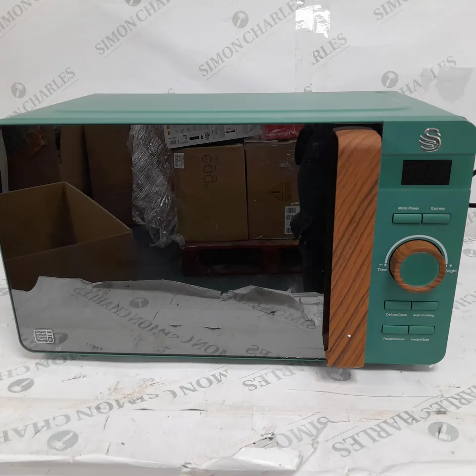 SWAN 20L NORDIC 800W MICROWAVE IN GREEN 