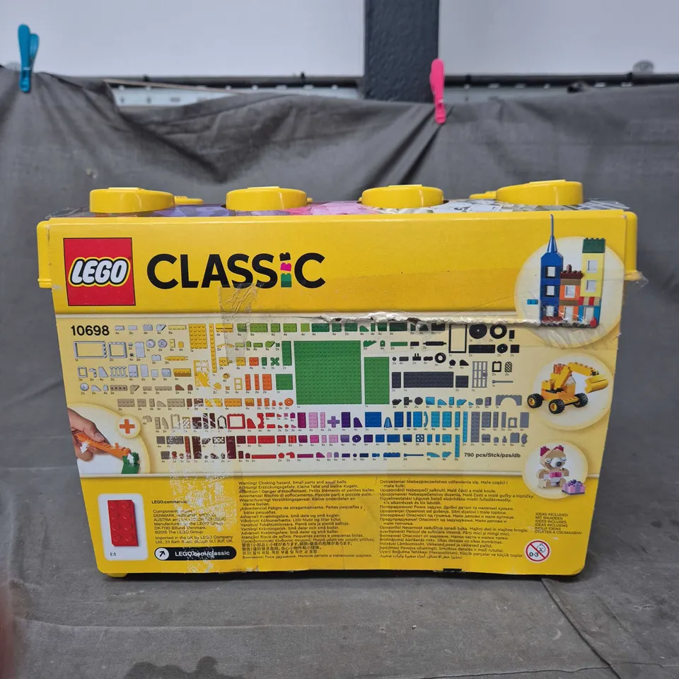 LEGO CLASSIC 10698 CREATIVE BUILDING BOX – 790 PIECES (IDEAS INCLUDED)