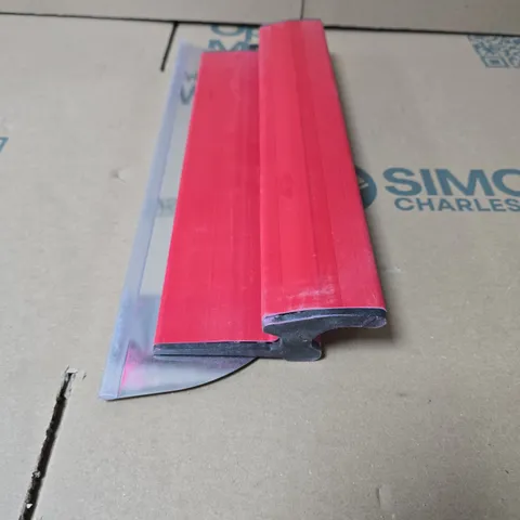 DRYWALL SKIMMING BLADE 16 INCH, SMOOTH FINISH, PRECISION 0.5MM EUROPEAN STAINLESS STEEL BLADE - UNBOXED