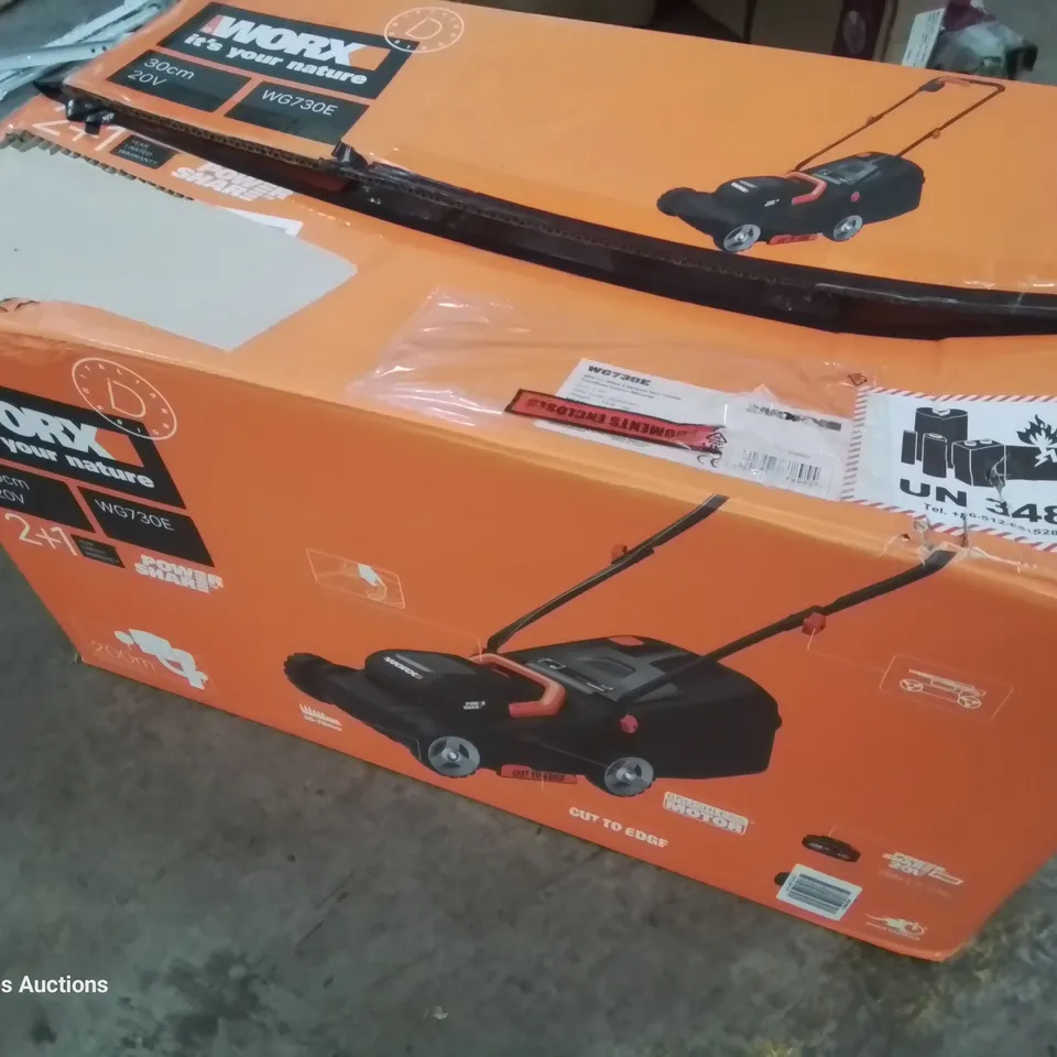 BOXED WORX 20V BRUSLDSS CORDLESS LAWNMOWER