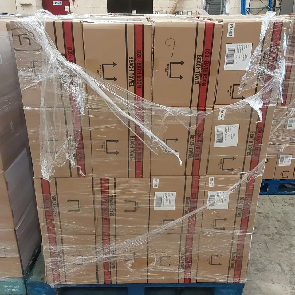 PALLET TO CONTAIN APPROX 48 BOXES OF BRAND NEW UNION JACK BEACH TOWELS - 9 TOWELS PER BOX // SIZE: APPROX 71 X 152cm // COMBINED RRP £2,376.00