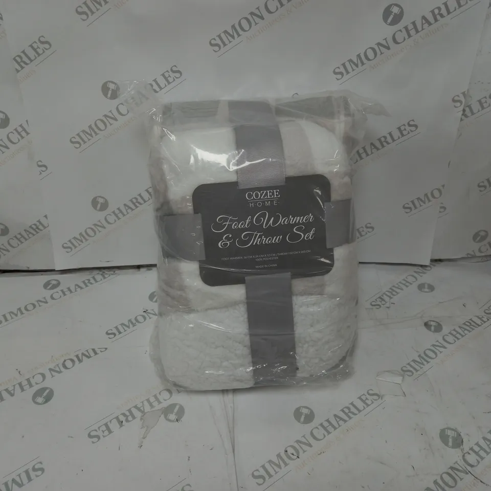COZEE HOME FOOTWARMER & THROW SET
