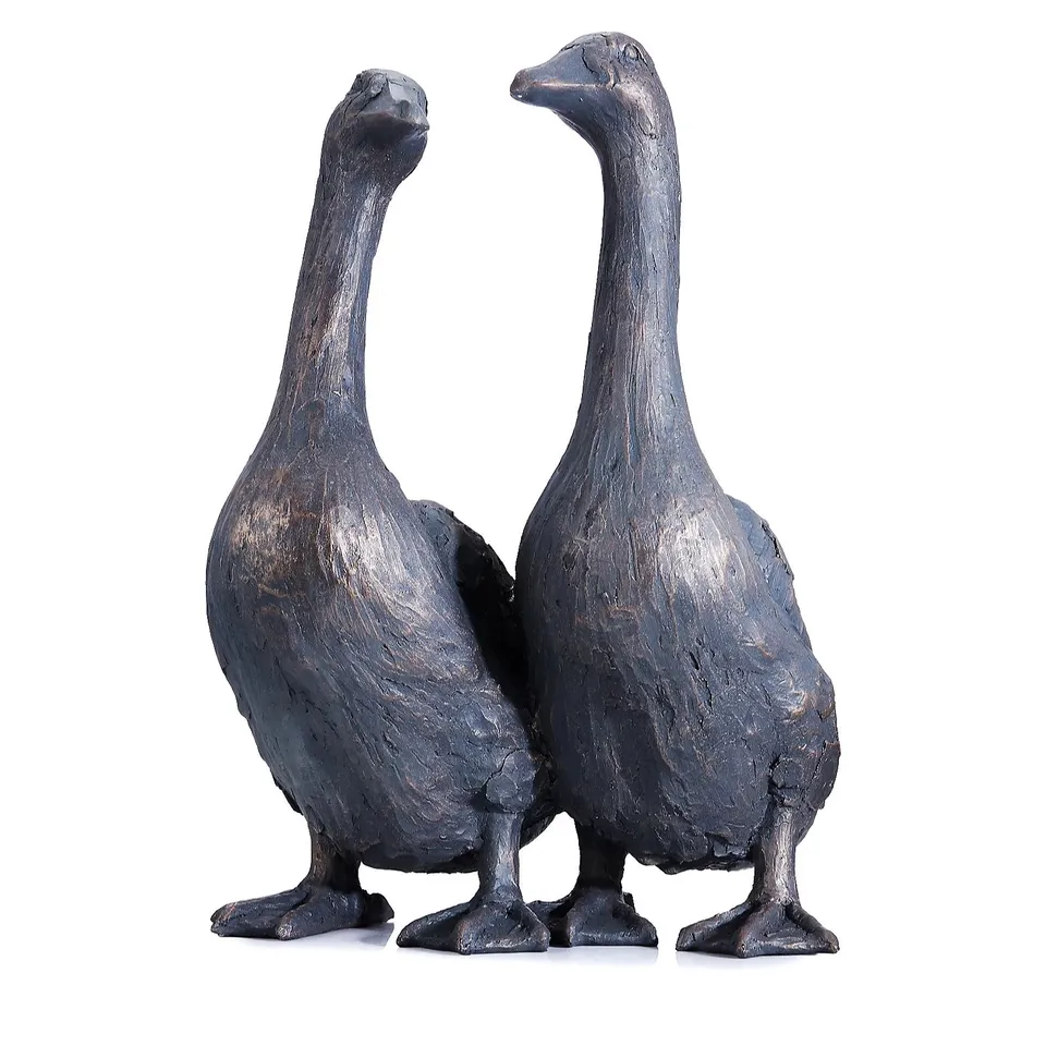 GARDEN STORIES GOOSE COUPLE GARDEN STATUES SET OF 2 