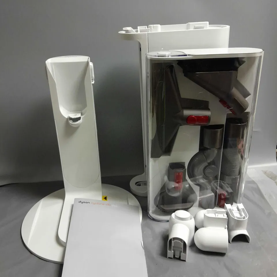 BOXED DYSON CYCLONE V10 DOK