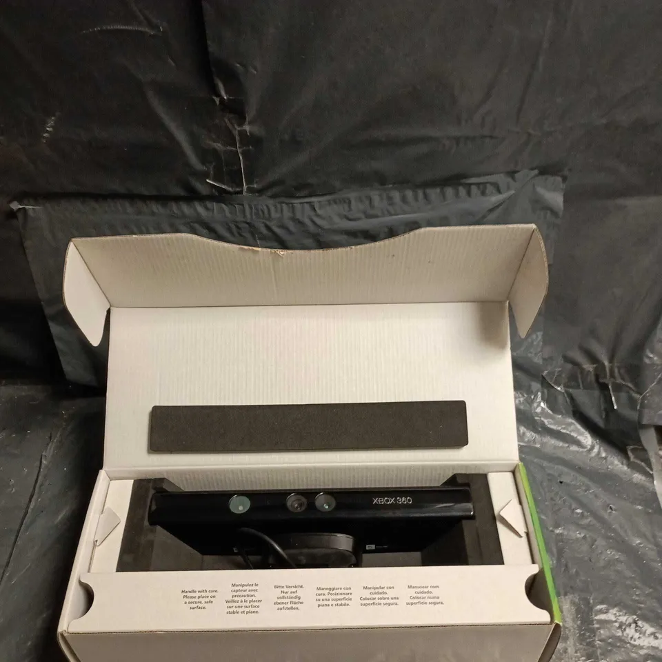 XBOX 360 KINECT SENSOR – BOXED