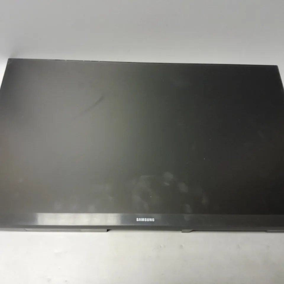 SAMSUNG LS22C310EAUXXU 22" FULL HD IPS MONITOR - 1080P