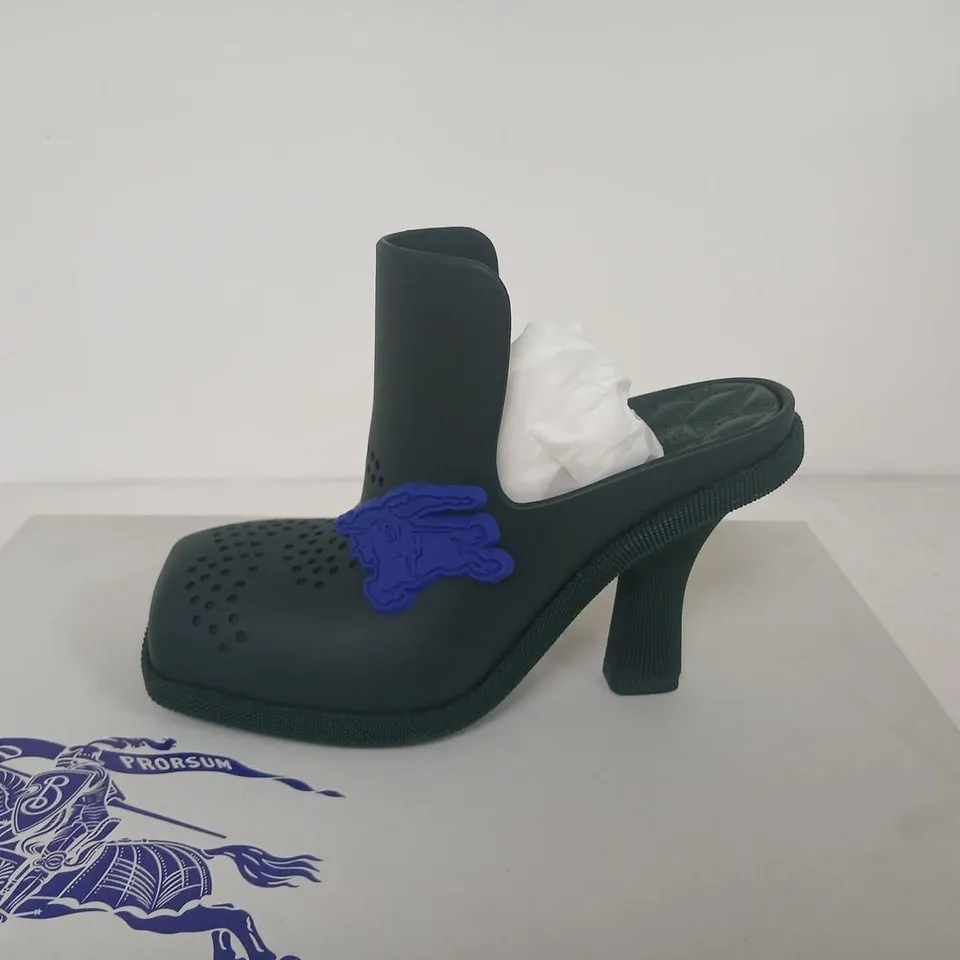 BURBERRY RUBBER MULE ON RUBBER SOLE – UK 3 (EU 36)