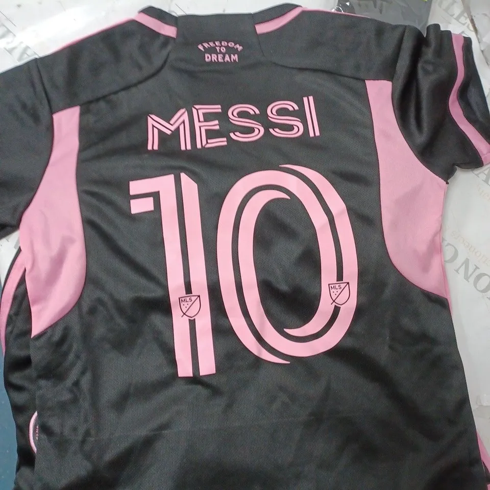 INTER MIAMI FC FOOTBALL KIT  - SIZE 18 - MESSI 10 