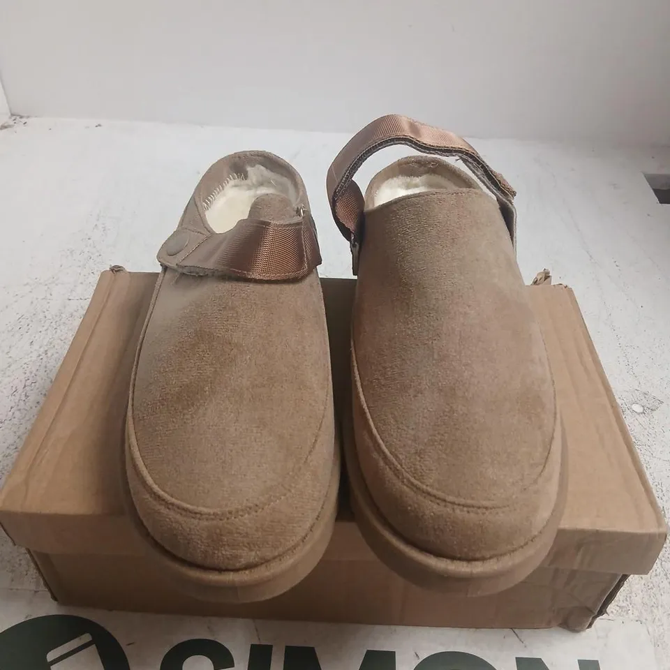 COSY KHAKI MICRO SLIPPERS – UK 6, KHAKI