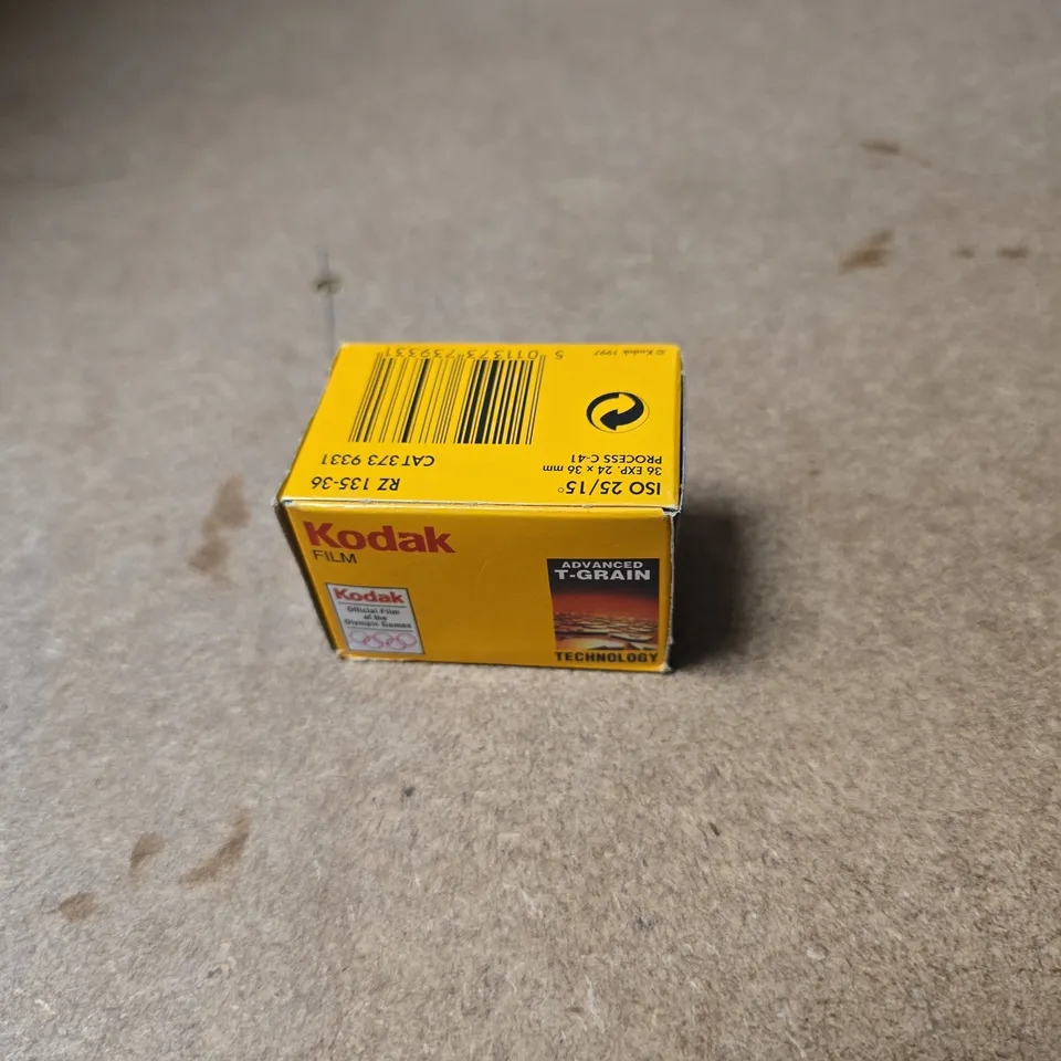 APPROXIMATELY 12 ASSORTED ITEMS INCLUDING kodak funsaver camera , antinol joint care pro and kodak film